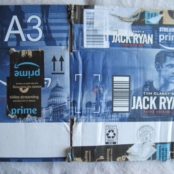 Tom Clancy's Jack Ryan Amazon Prime Original A3 Cardboard Box White House Eiffel - Picture 1 of 3